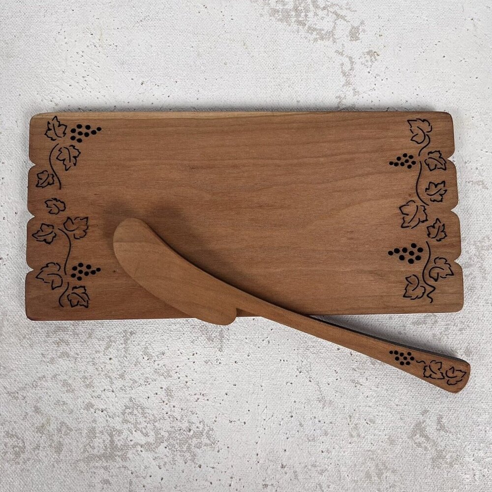 Grapevine Butter Cheese‎ Board Gift Cherry Wood